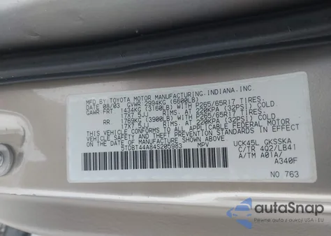 2004 Toyota Sequoia Sr5 V8 из США, поврежденный, VIN 5TDBT44A84S205983